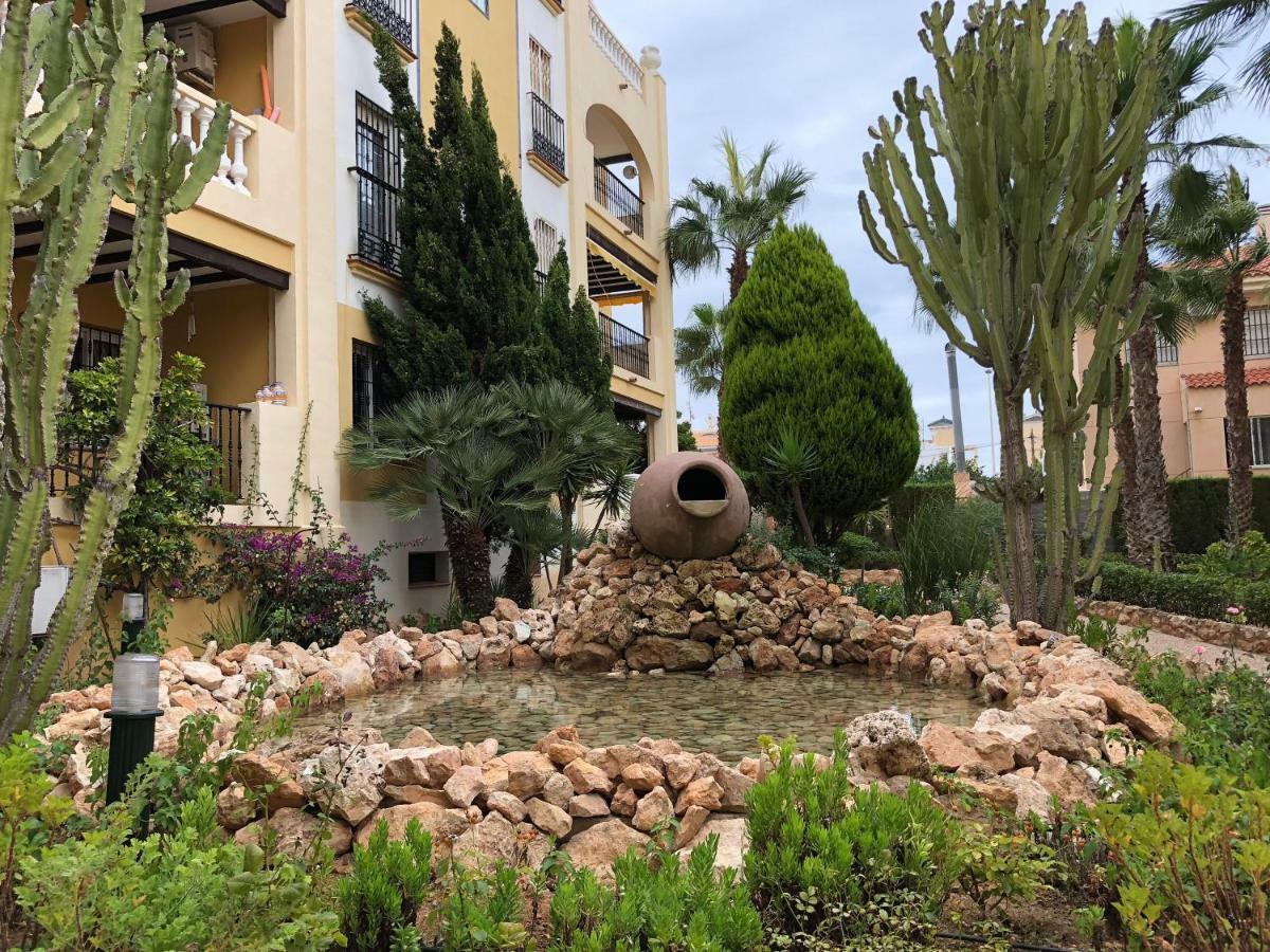 Apartamento Tranquilo, Aldea Del Mar Torrevieja Extérieur photo